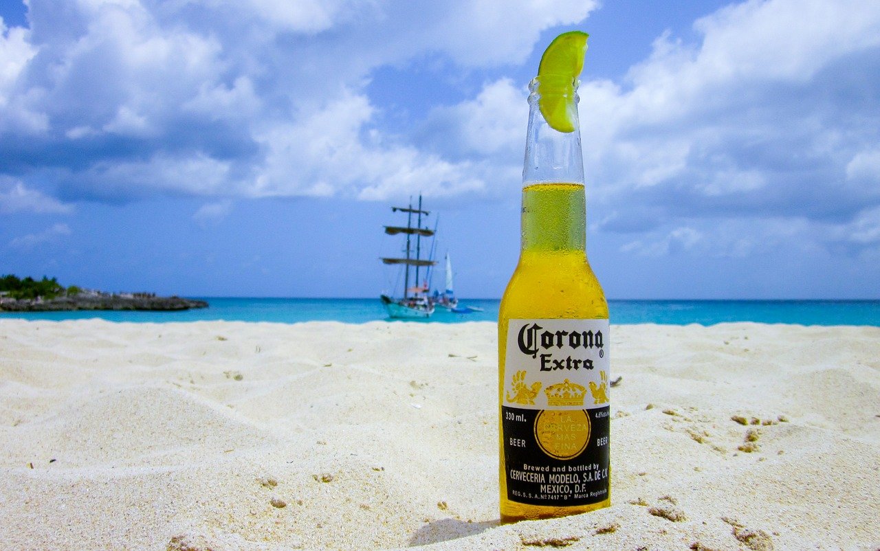 Corona Bier am Strand